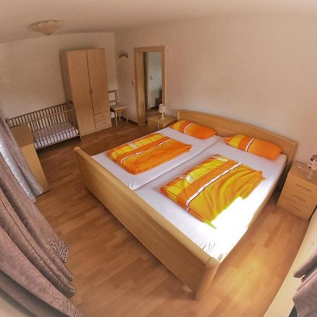 Ferienwohnung Haubner Neukieritzsch Exteriör bild